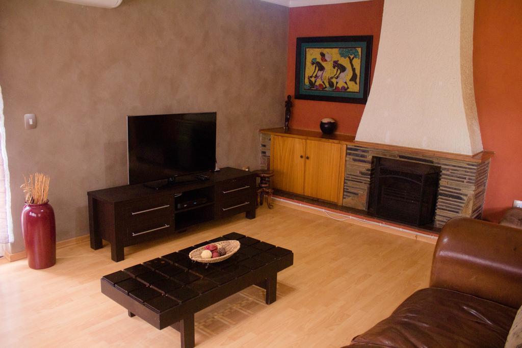 Khuvena Guesthouse Randburg Zewnętrze zdjęcie