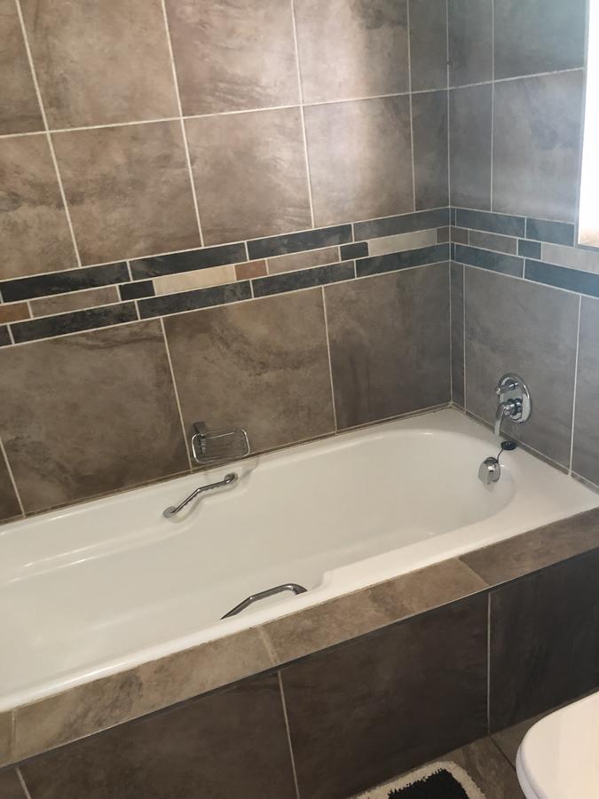 Khuvena Guesthouse Randburg Zewnętrze zdjęcie