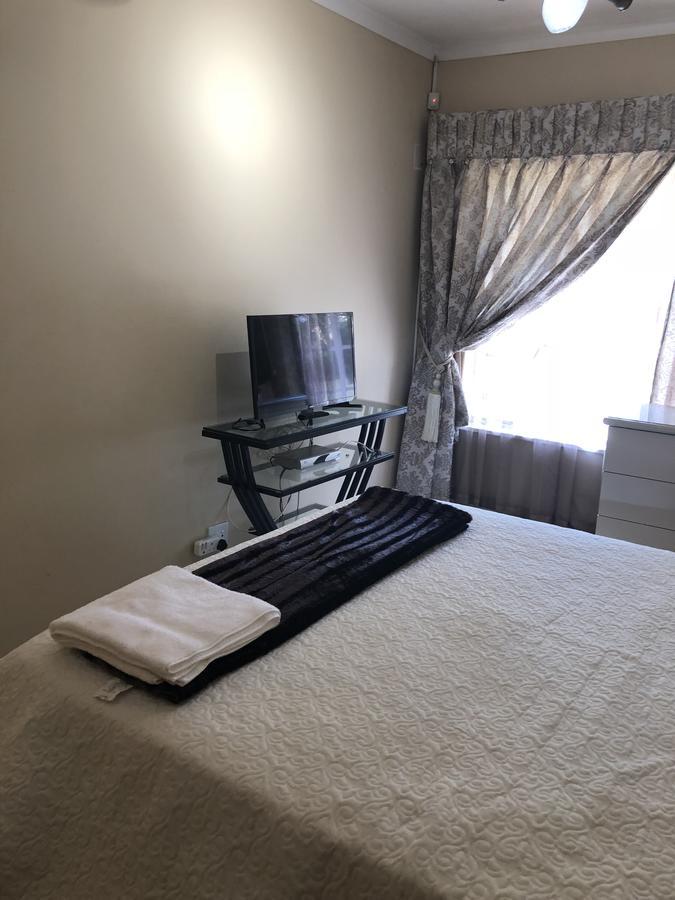 Khuvena Guesthouse Randburg Zewnętrze zdjęcie