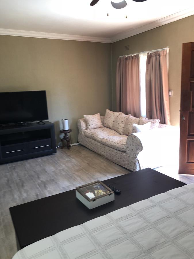 Khuvena Guesthouse Randburg Zewnętrze zdjęcie